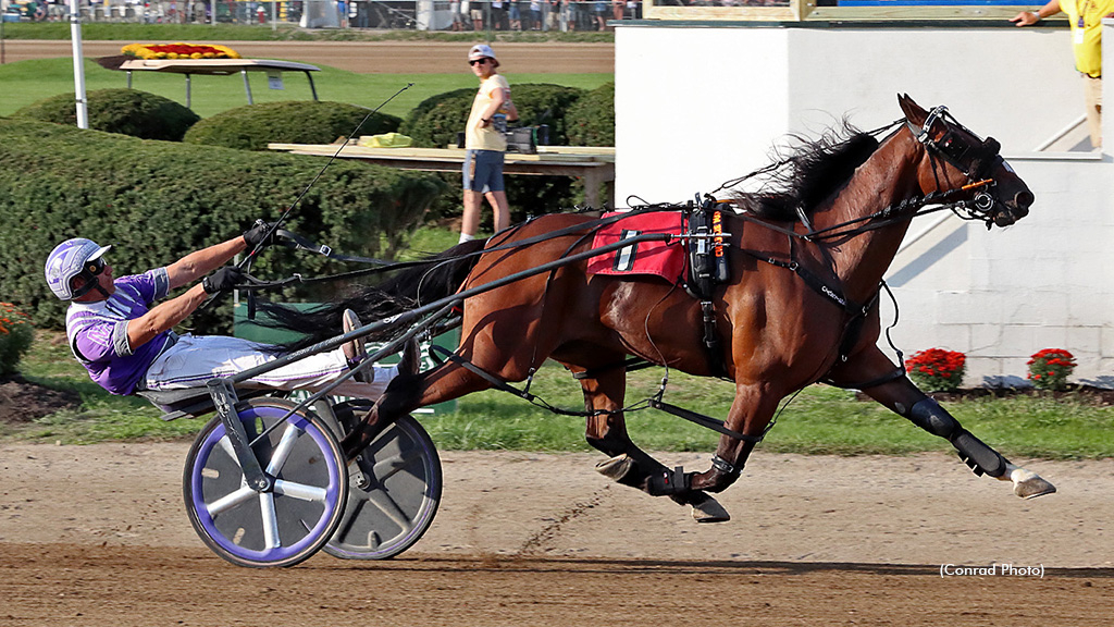 Charlie May winning at Delaware County Fair