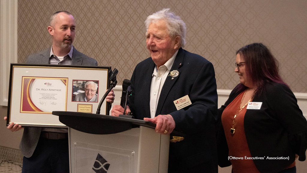 Dr. Roly Armitage at the Ottawa Executives' Association luncheon