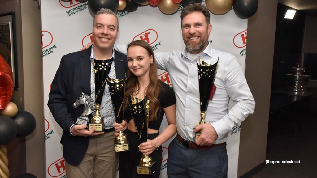 Pascal Berube, Emma Bouchard and Sylvain Tremblay at Gala des Champions in 2022