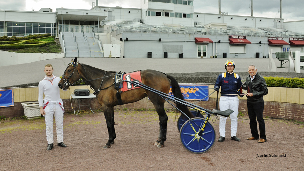 Kaddari in the winner's circle at Pocono Downs