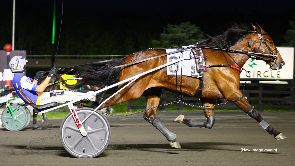 Tuscan Prince winning at Woodbine Mohawk Park