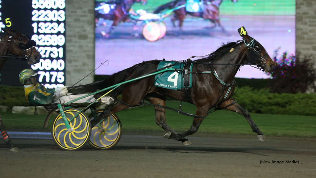 American Jewel winning the Breeders Crown