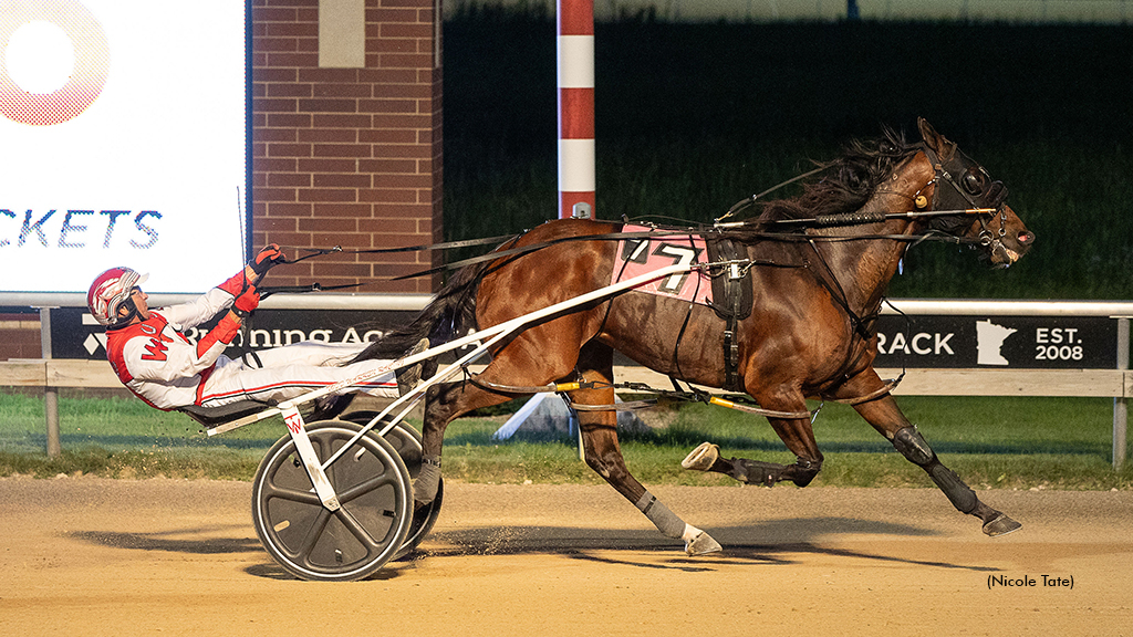 American Dreaming winning at Running Aces