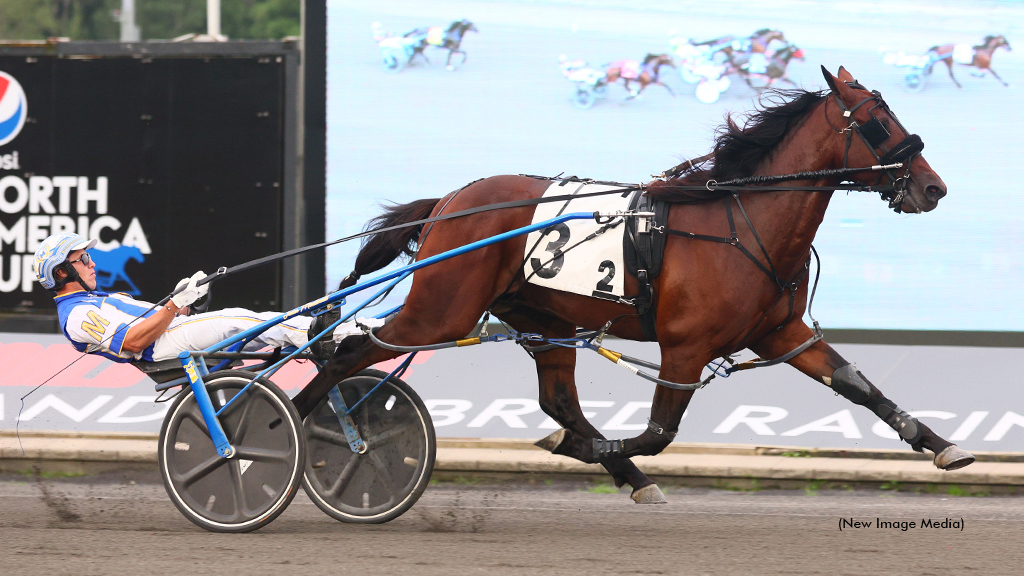 Legendary Hanover winning at Woodbine Mohawk Park