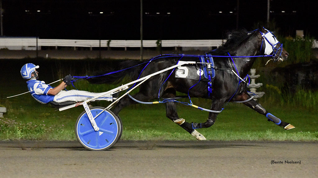 P L Ozzy winning at Rideau Carleton Raceway