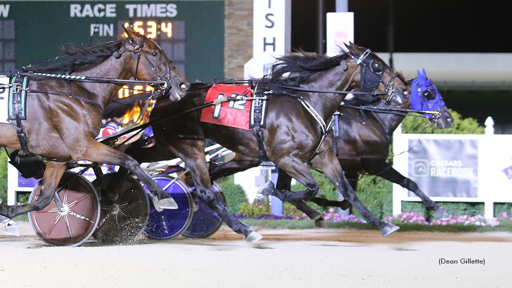 Helpoftheseason winning at Hoosier Park