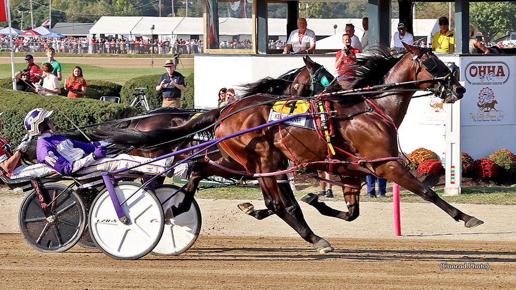 Ken Hanover winning his Little Brown Jug elimination heat