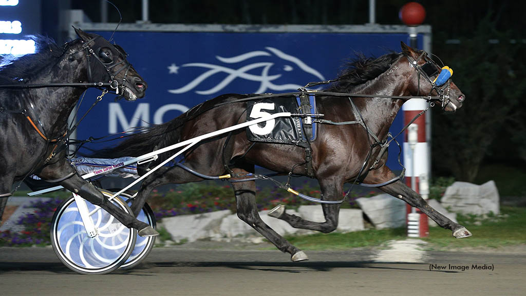 Lost In Time winning at Mohawk Racetrack