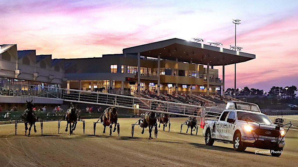 Racing at Scioto Downs