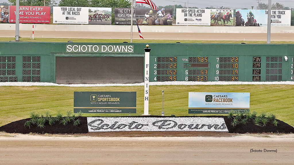 Scioto Downs finish line