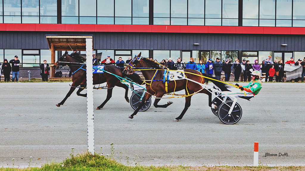 Chip Of Evil winning at Truro Raceway