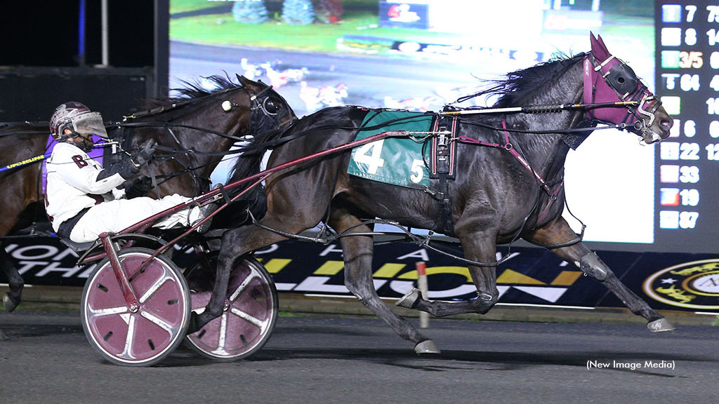 Tre Ta Ta winning at Woodbine Mohawk Park