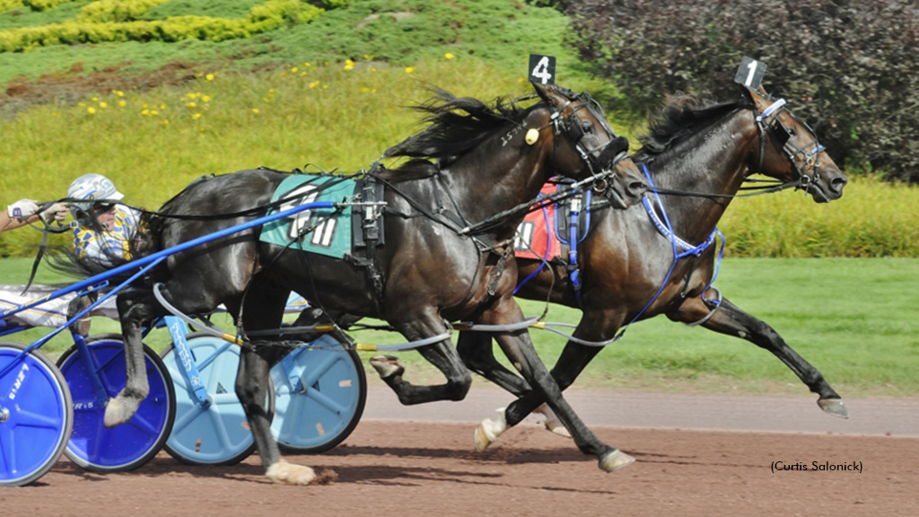 Lawless Shadow winning at Pocono Downs