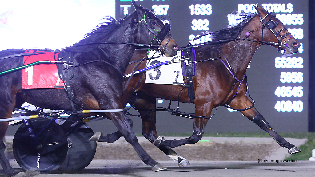 Starlight Dancer winning at Woodbine Mohawk Park