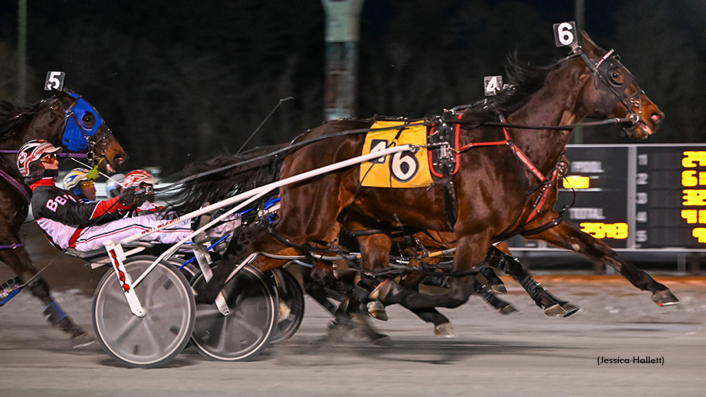 Boozer winning at Saratoga Raceway