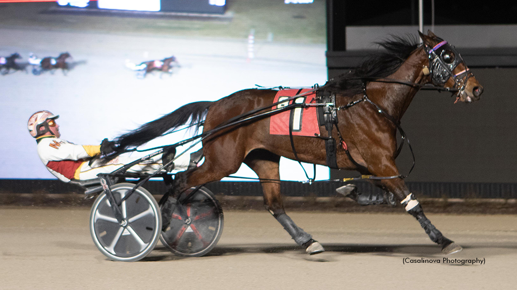 The Great Emotion winning at Northfield Park