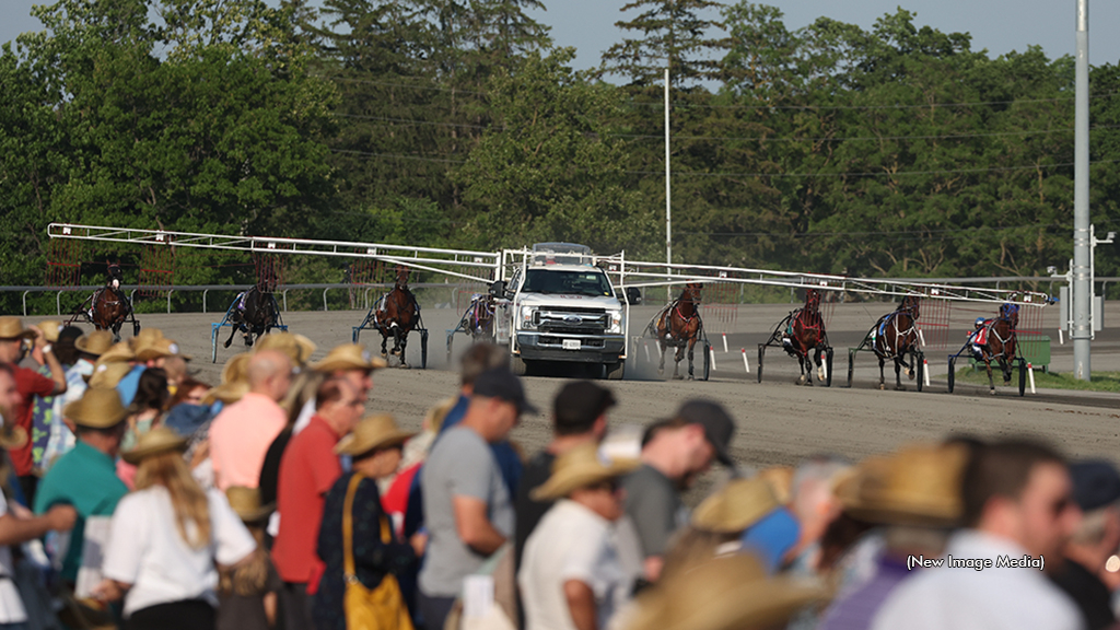 Harness racing at Woodbine Mohawk Park