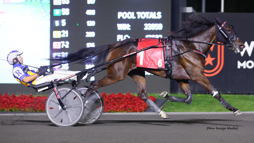 Drawn Impression winning at Woodbine Mohawk Park