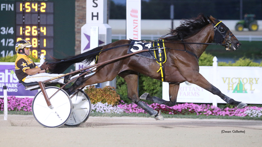 Eugene The Genius winning at Hoosier Park