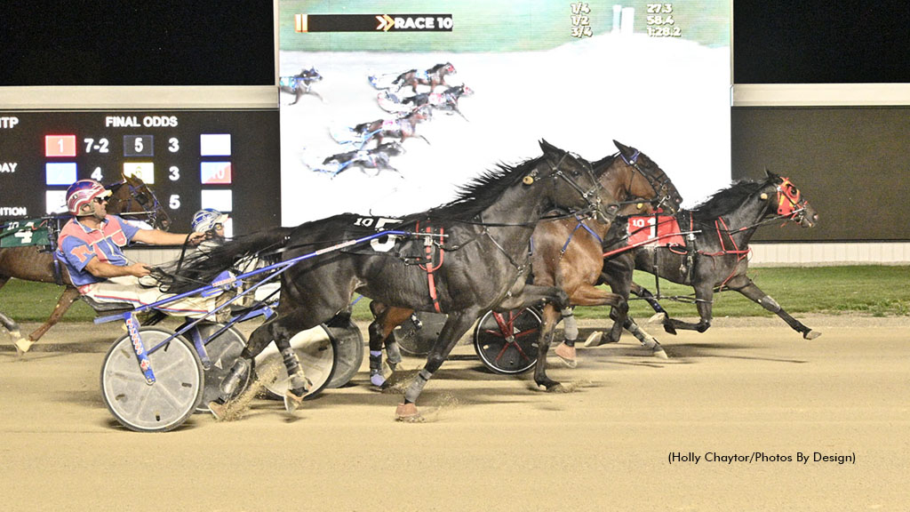 Petro Angel winning at Hiawatha Horse Park