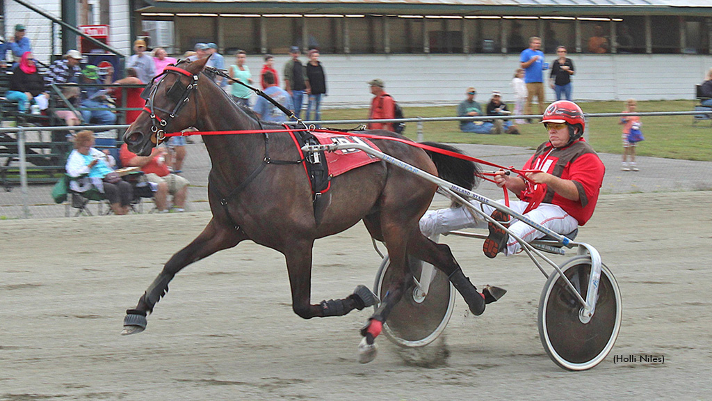 Whatawonder winning at Windsor Fair