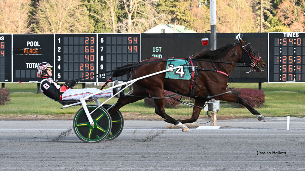 Remy Brown N winning at Saratoga Raceway