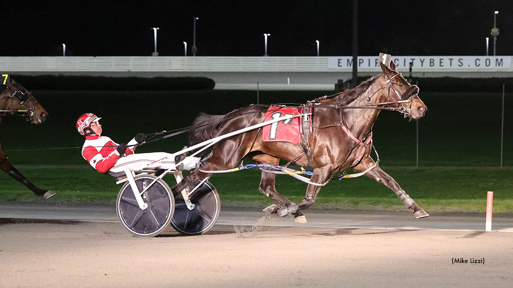 Lit De Rose winning at Yonkers Raceway