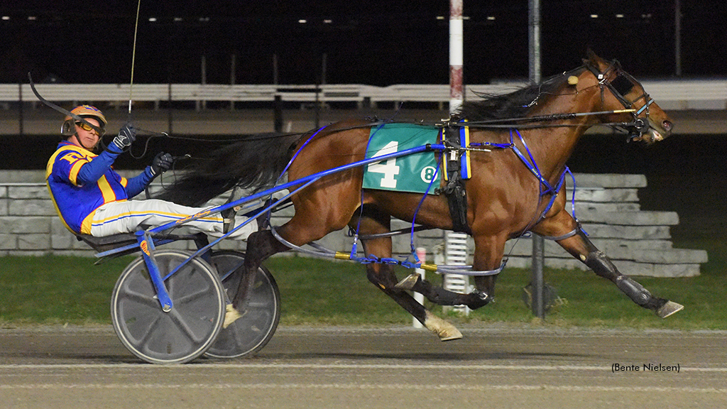 Robbie Robinson winning his last drive with McWicked Time