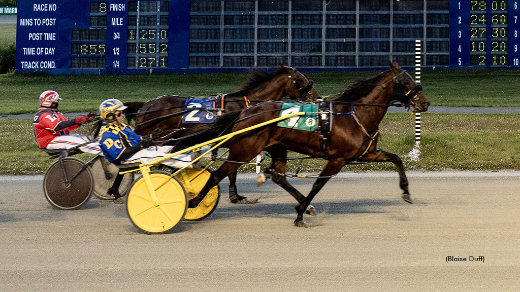 Freaky Fanny winning at Truro Raceway