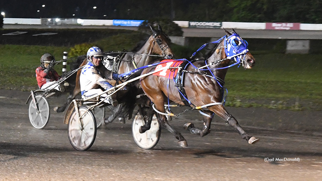 Island Beach Boy winning at Charlottetown Driving Park