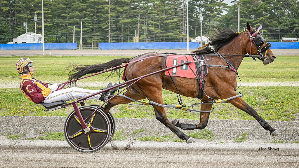 Lysiun winning at Cumberland Raceway