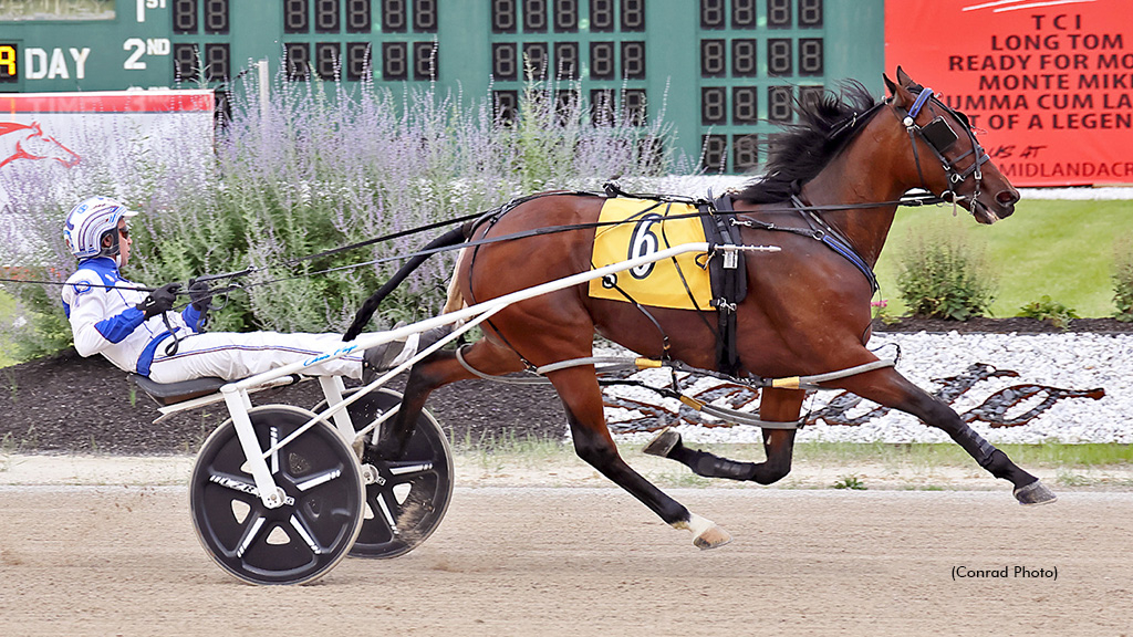 Bubblles Out winning at Scioto Downs