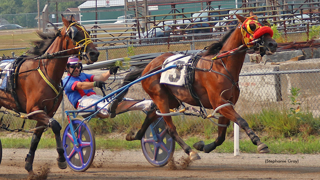Chasing Dudes winning at Topsham Fair
