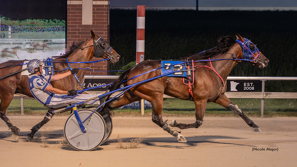 Escaper winning at Running Aces