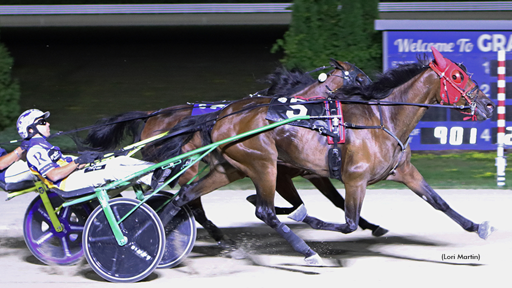 Medley Seelster winning at Grand River Raceway