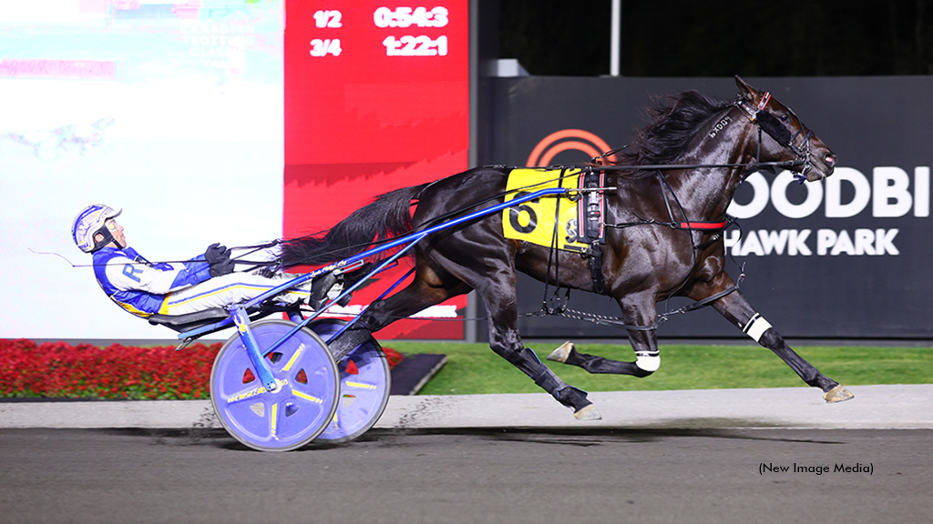 Emoticon Legacy winning at Woodbine Mohawk Park