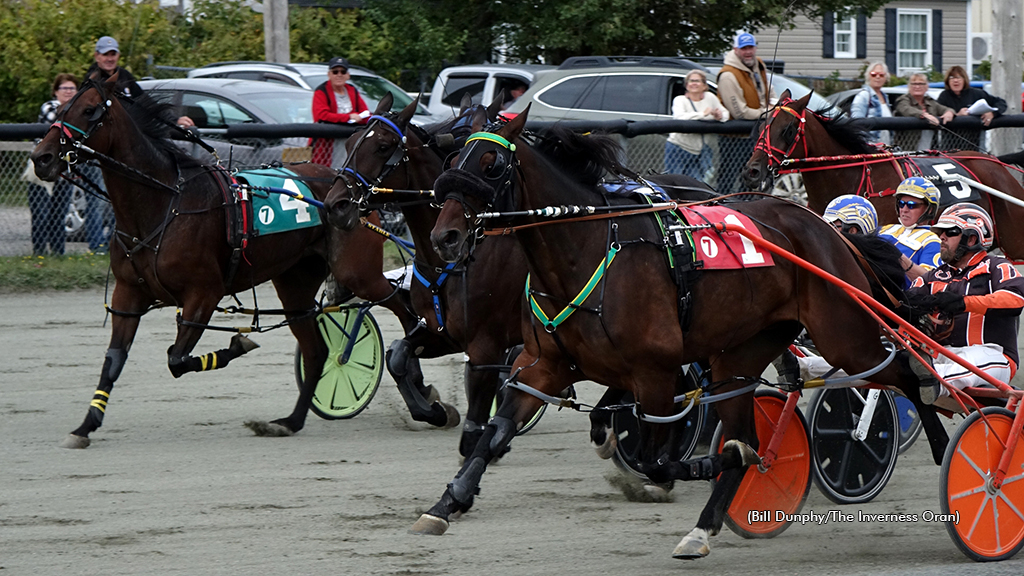 Whats Up Doc winning at Inverness Raceway