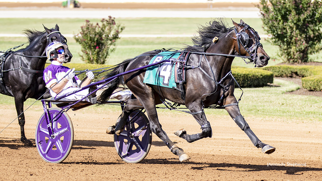 Silverstein Ties World Record In KYSS Final | Standardbred Canada