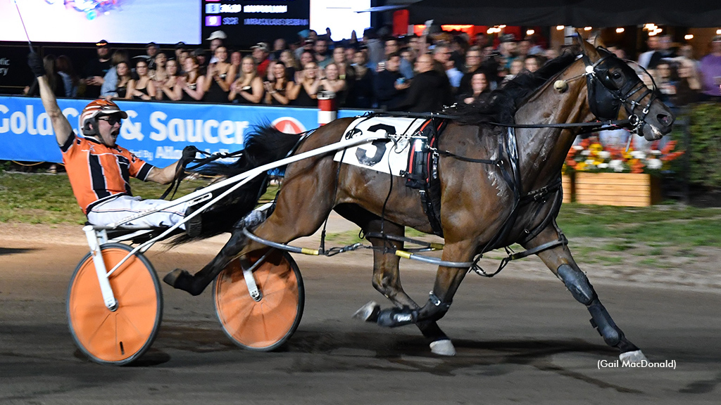 Arbitrage Hanover winning at Charlottetown Driving Park