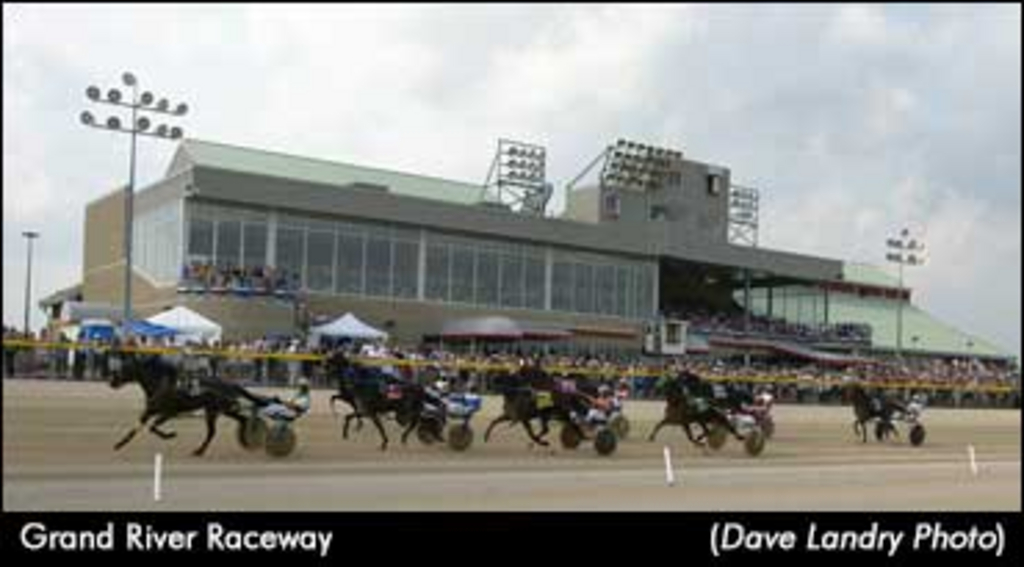 GrandRiverRaceway-DaveLandryPhoto-edit.jpg