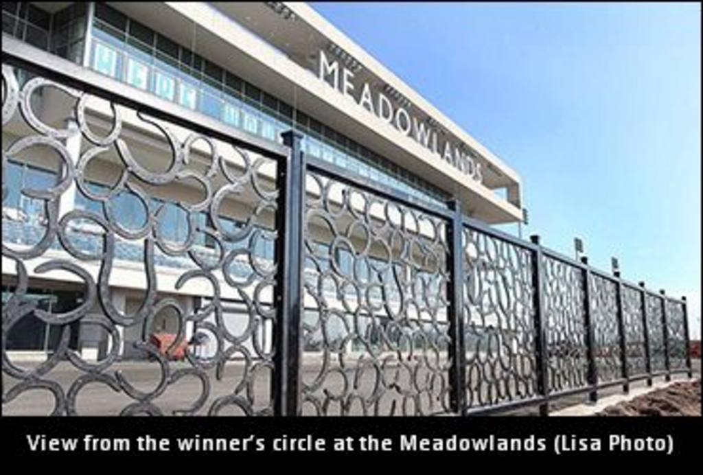 MeadowlandsRacetrack-18.jpg