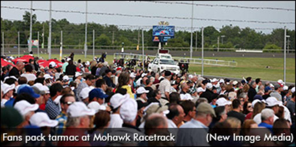 Mohawk-Packed-Tarmac-370.jpg