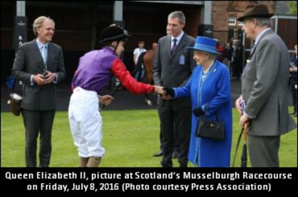 TheQueen02.jpg