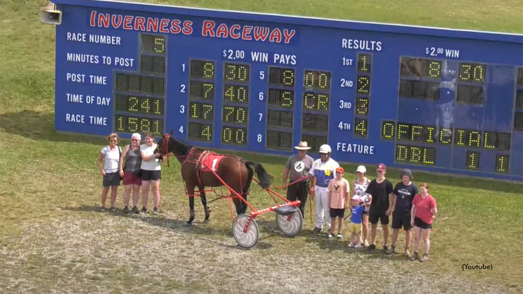 Eastcoast Invader and his connections in the Inverness winner's circle