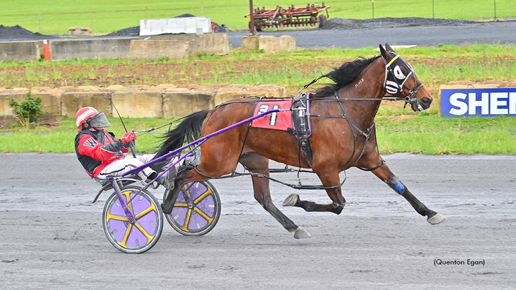 KJ Erich winning at Shenandoah Downs