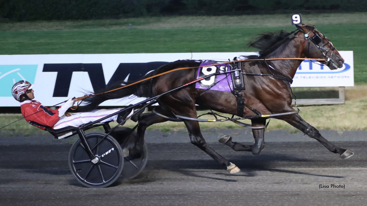 Stonebridge Helios winning at The Meadowlands