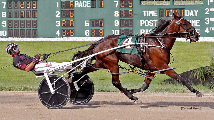 Magestic Seas winning at Scioto Downs