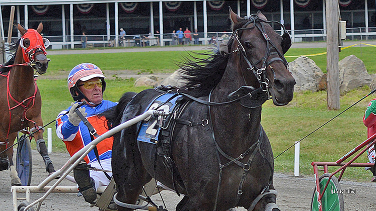 Colt Bennet winning at Farmington Fair