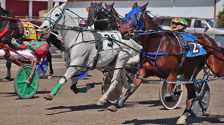 Qualifying action at First Tracks Cumberland