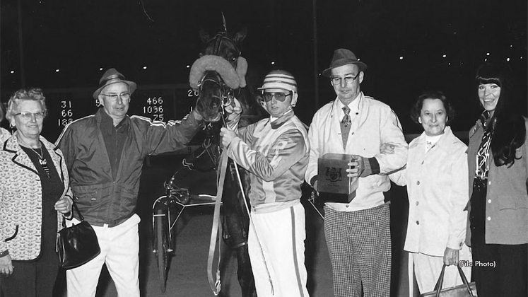 Maywood Susie and driver Ron Waples in the Western Fair winner's circle in 1975